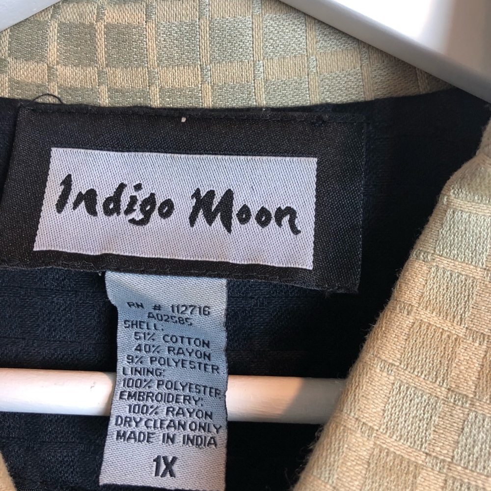 Indigo Moon women’s Jacket. Size 1X embroidered - Picture 4 of 4